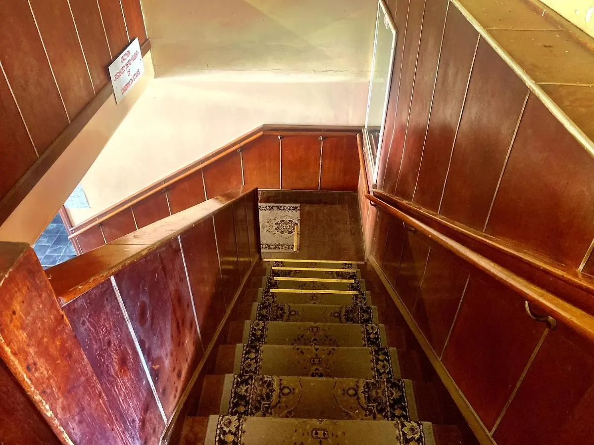 Royal Carrangarra Hotel Tambo