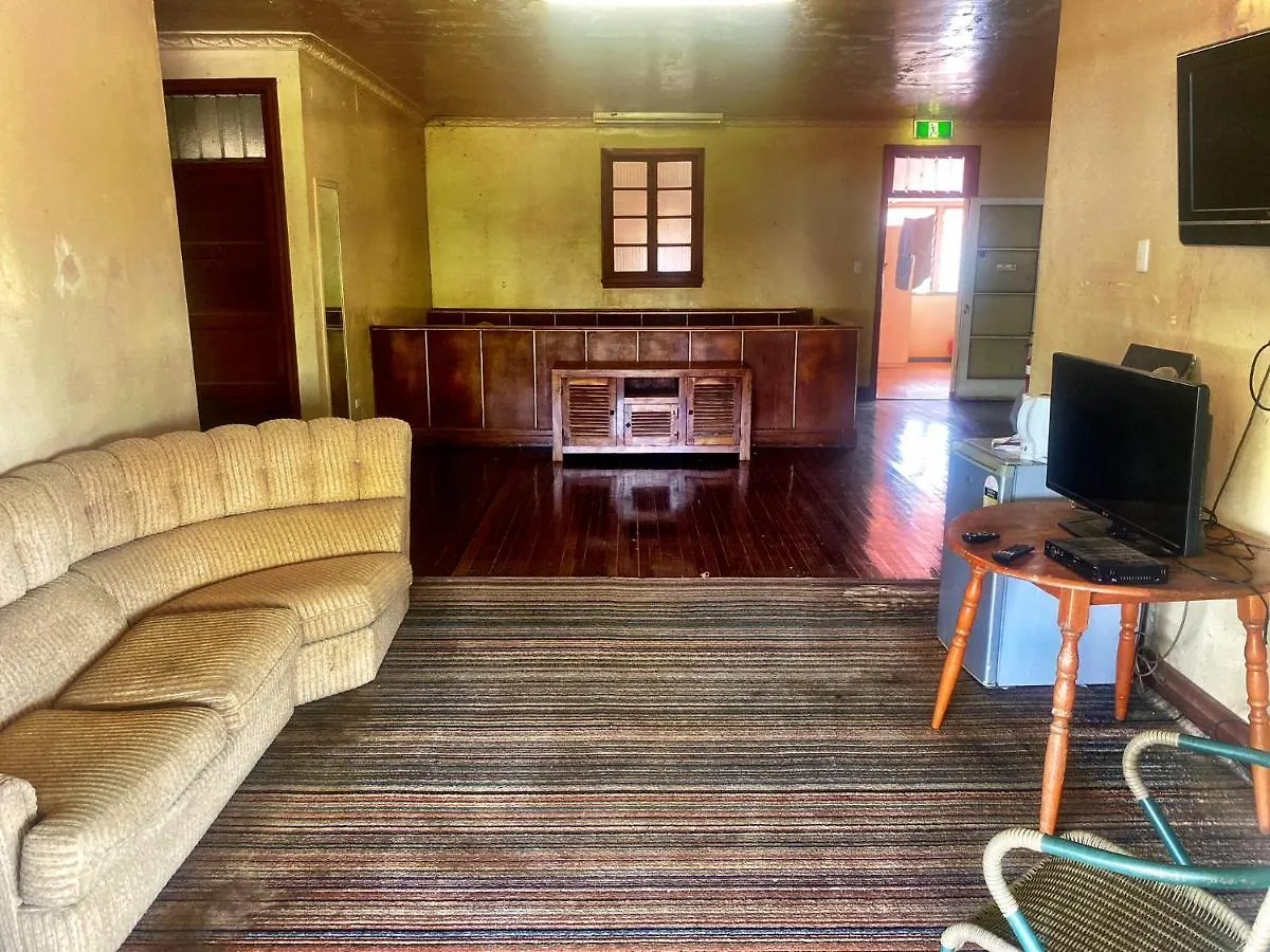 **  Royal Carrangarra Hotel Tambo Australia