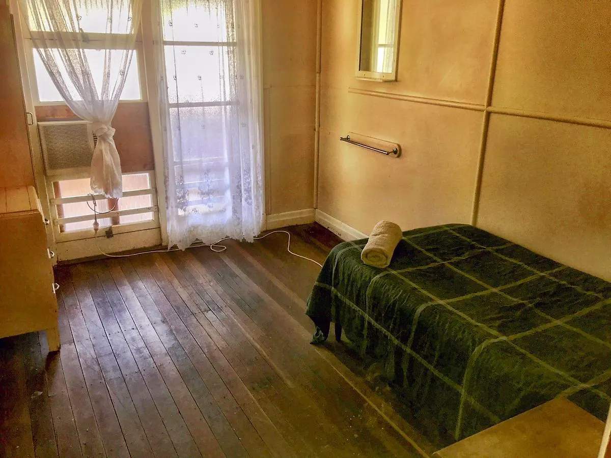Royal Carrangarra Hotel Tambo Australia